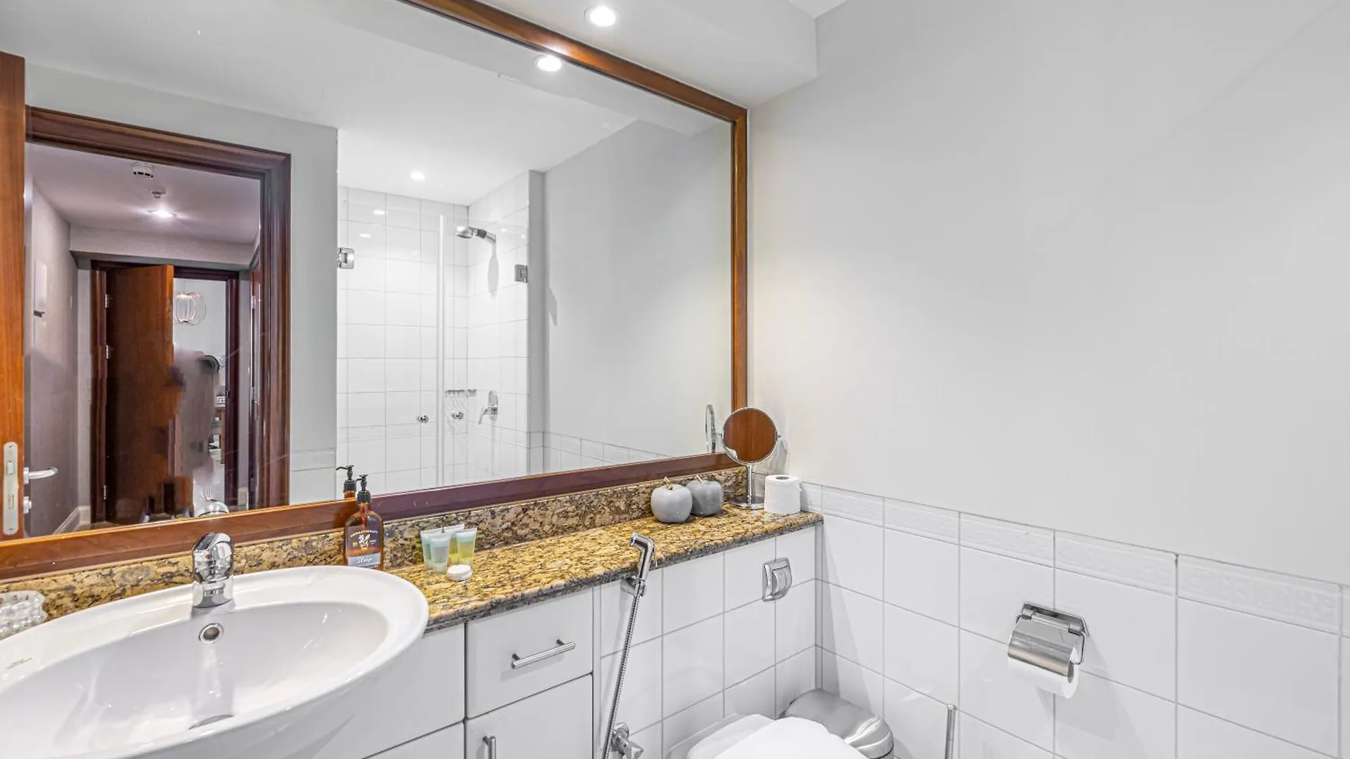 Beautiful 2Br Plus Study - Dubai Marina